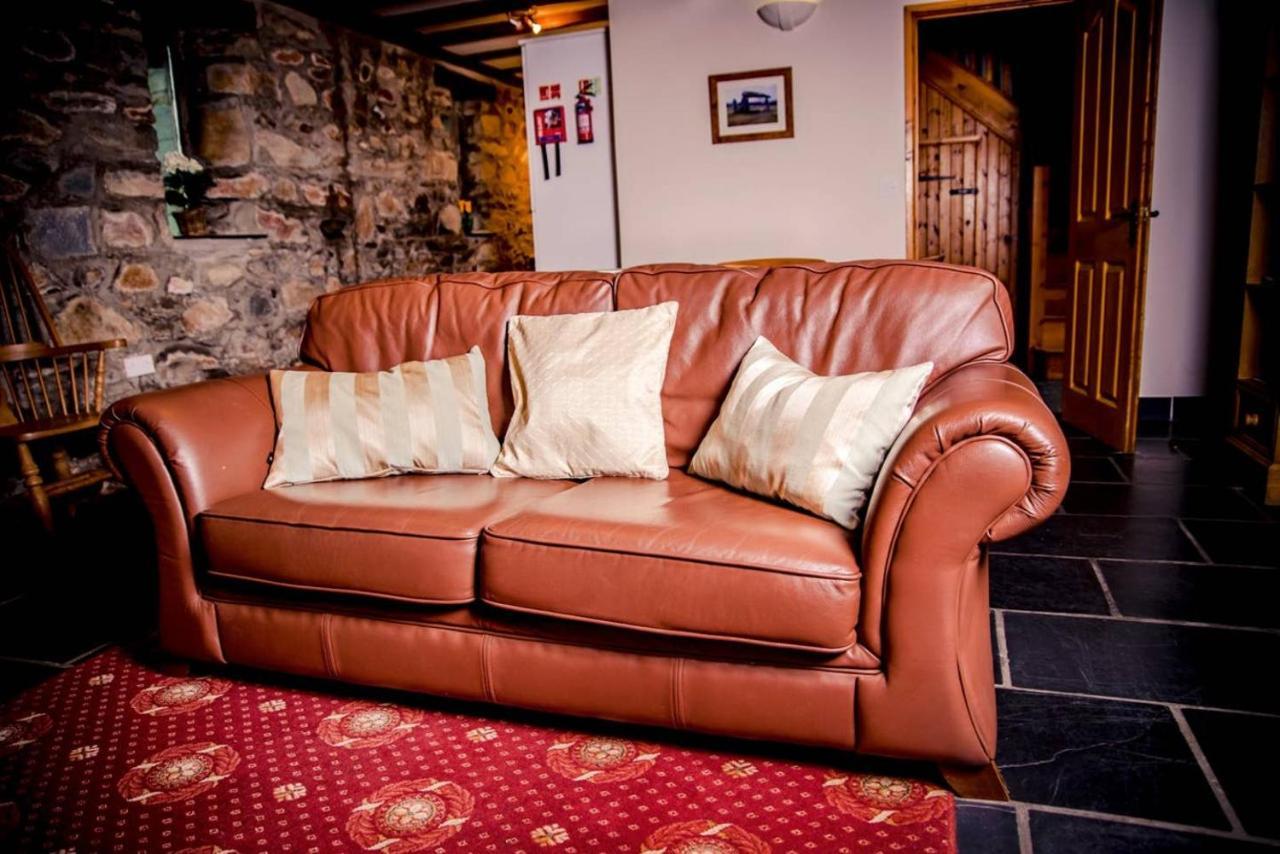 Gellifawr Woodland Retreat Hotel Pontfaen Exterior foto